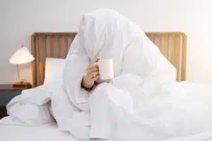 cycles de sommeil perturbes causes hormonales feminines et solutions 1