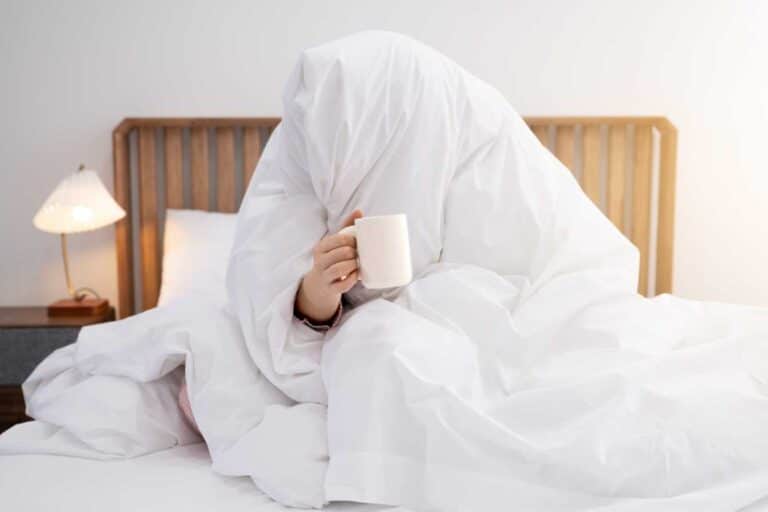 cycles de sommeil perturbes causes hormonales feminines et solutions 1