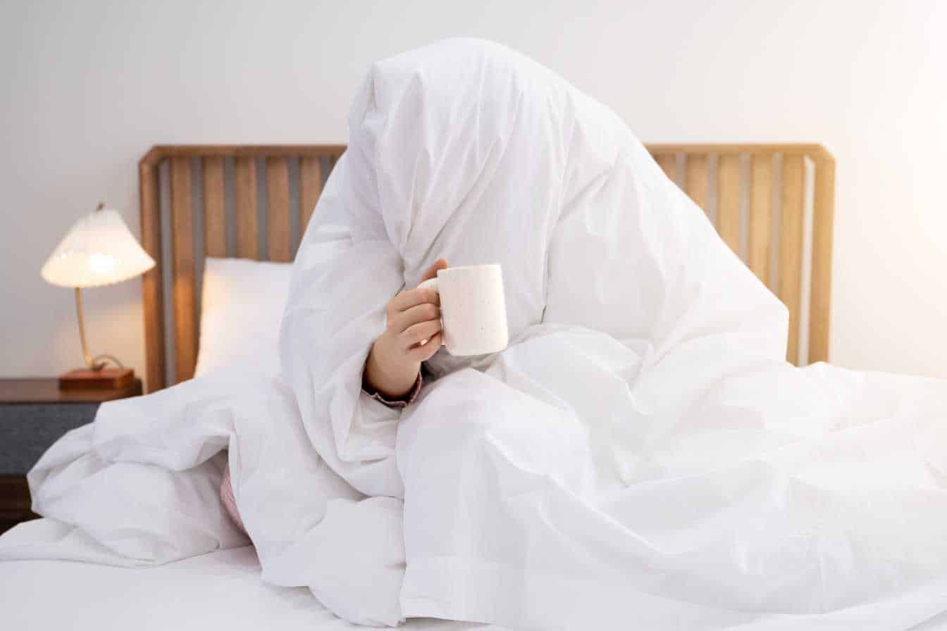 cycles de sommeil perturbes causes hormonales feminines et solutions 1